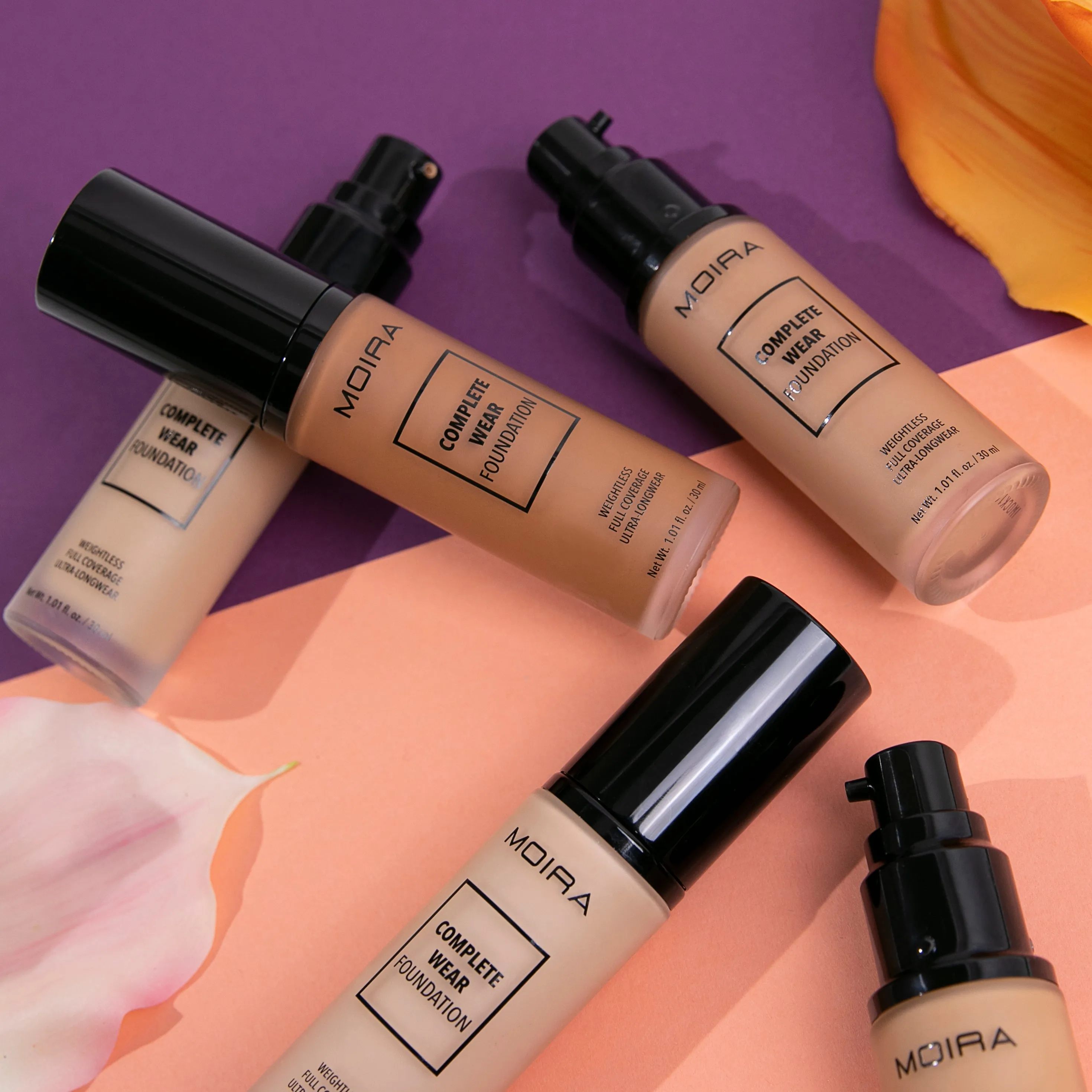 Complete Wear™ Foundation (250, Natural Buff)